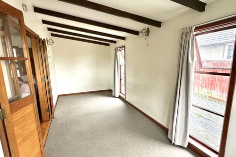 Photo of property in 7 Glenora Place, Hornby, Christchurch, 8042