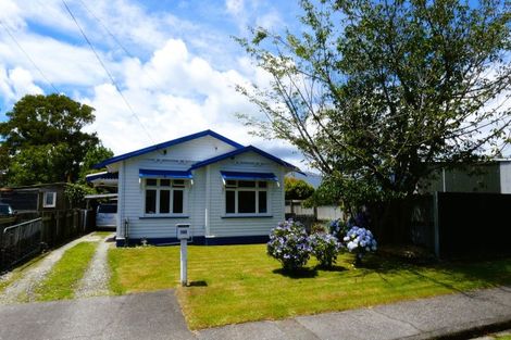 Photo of property in 149 Romilly Street, Westport, 7825