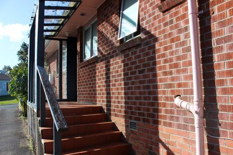 Photo of property in 20 Spencer Road, Pinehill, Auckland, 0632