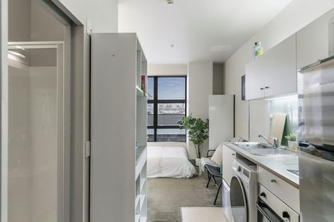Photo of property in Urbane Apartments, 12/29 Webb Street, Mount Cook, Wellington, 6011
