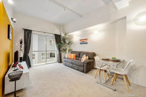 Photo of property in Qba Apartments, 2u/51 Webb Street, Mount Cook, Wellington, 6011