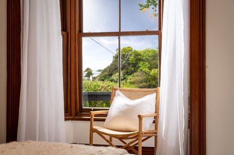 Photo of property in 23 Patanga Crescent, Thorndon, Wellington, 6011