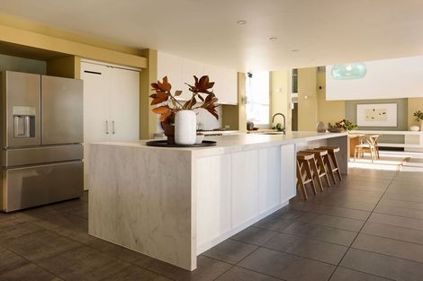 Photo of property in 110 Durham Drive, Havelock North, 4130