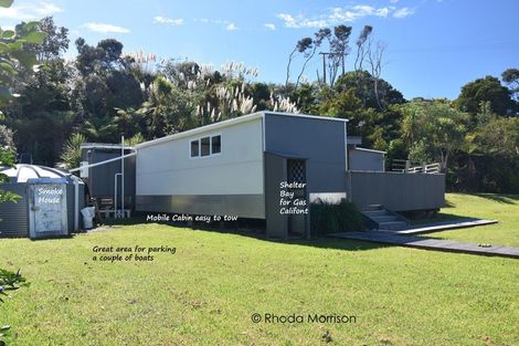 Photo of property in 76 Komiti Road, Tinopai, 0593