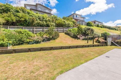 Photo of property in 71 Amesbury Drive, Churton Park, Wellington, 6037