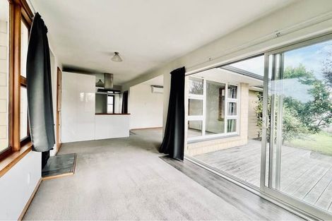 Photo of property in 302 Wigram Road, Wigram, Christchurch, 8025