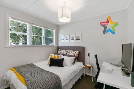 Photo of property in 44 Victory Avenue, Karori, Wellington, 6012