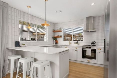 Photo of property in 9b Lydbury Place, Parklands, Christchurch, 8083