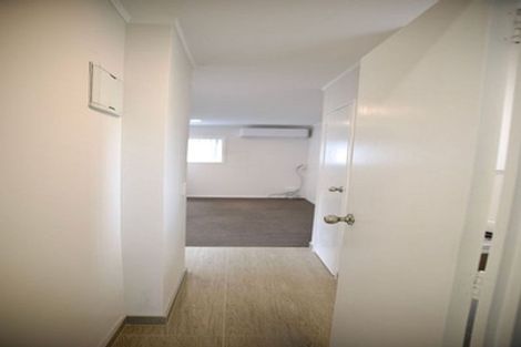 Photo of property in 1a Kiwi Esplanade, Mangere Bridge, Auckland, 2022