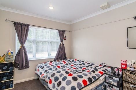 Photo of property in 84 Amohia Street, Paraparaumu, 5032