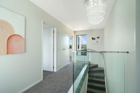 Photo of property in 21 Parker Avenue, New Lynn, Auckland, 0600