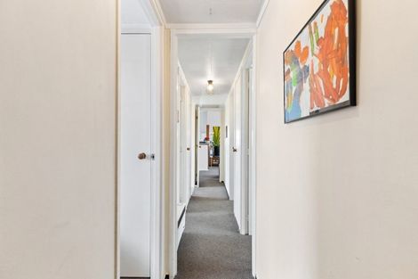 Photo of property in 11 Perrin Place, Kelvin Grove, Palmerston North, 4414