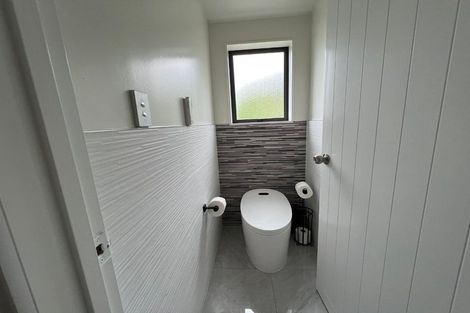 Photo of property in 5a Lloyd Avenue, Papatoetoe, Auckland, 2025