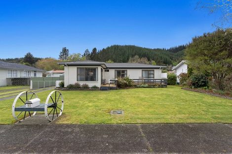 Photo of property in 53 Porritt Drive, Kawerau, 3127