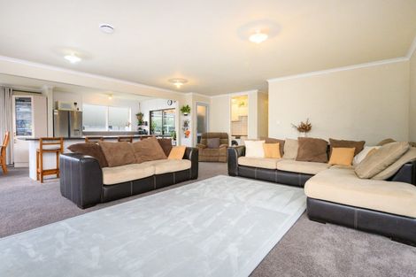 Photo of property in 8 Craven Court, Ashhurst, 4810