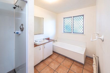 Photo of property in 1 Buxton Road, Westmere, Whanganui, 4501