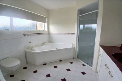 Photo of property in 16 Imran Terrace, Khandallah, Wellington, 6035