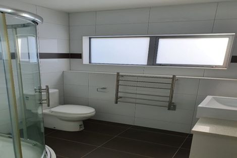 Photo of property in 65 Kirikiri Drive, Papakura, 2110