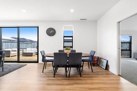 Photo of property in 38 Manawa Road, Papamoa Beach, Papamoa, 3118