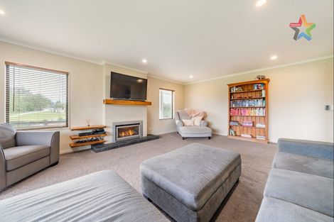 Photo of property in 32c Kaitoke Loop, Kaitoke, Upper Hutt, 5018