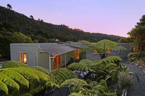 Photo of property in 97 Tawhai Street, Stokes Valley, Lower Hutt, 5019
