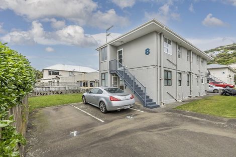 Photo of property in 127u7 Queens Drive, Lyall Bay, Wellington, 6022