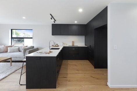 Photo of property in 3/117 Hills Road, Edgeware, Christchurch, 8013
