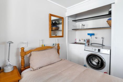 Photo of property in 50 Park Avenue, Waitarere Beach, Levin, 5510