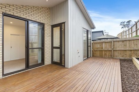 Photo of property in 5 Puwha Street, Massey, Auckland, 0614