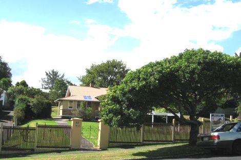 Photo of property in 82 Gardner Avenue, New Lynn, Auckland, 0600