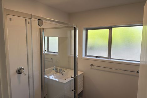 Photo of property in 1/29 Garelja Road, Henderson, Auckland, 0612