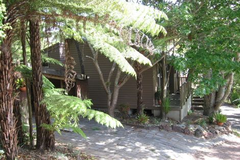 Photo of property in 46a Braemar Road, Castor Bay, Auckland, 0620