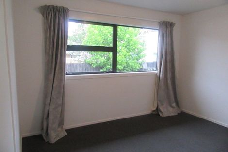 Photo of property in 77 Peverel Street, Riccarton, Christchurch, 8041