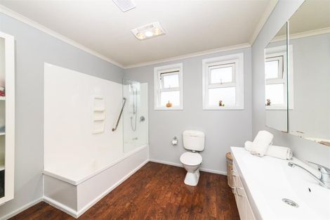 Photo of property in 33 Mill Street, Marton, 4710