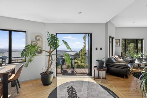 Photo of property in 16 Stoneyridge Close, Mount Pleasant, Christchurch, 8081