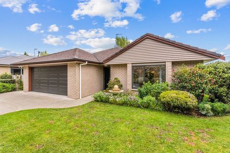 Photo of property in 6 Matuhi Street, Waikanae, 5036