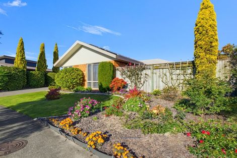 Photo of property in 4 Brooklyn Heights Drive, Kelvin Grove, Palmerston North, 4414