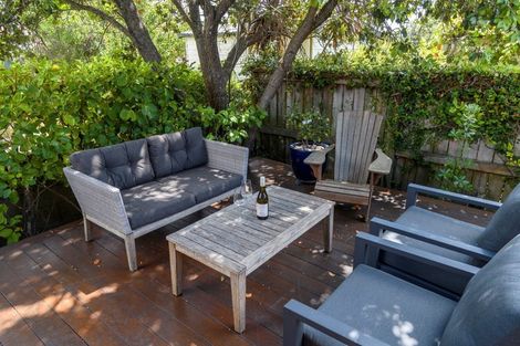 Photo of property in 23b Tui Street, Mount Maunganui, 3116