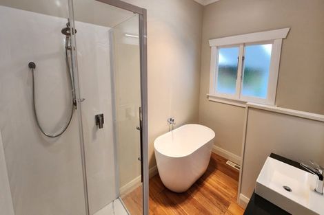 Photo of property in 123 Wairau Road, Oakura, 4314