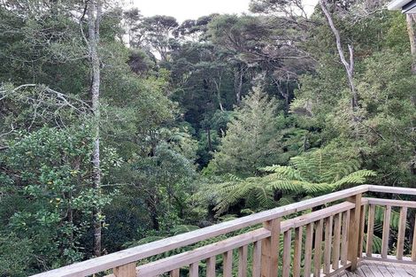 Photo of property in 11 Ramonda Close, Bayview, Auckland, 0629