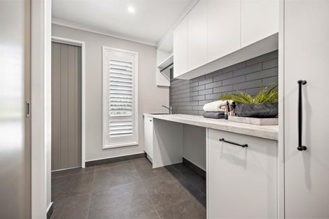 Photo of property in 62 Dysart Lane, Kumeu, 0891
