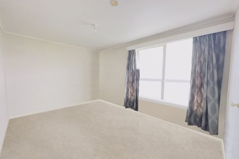 Photo of property in 40 Birdwood Avenue, Papatoetoe, Auckland, 2025