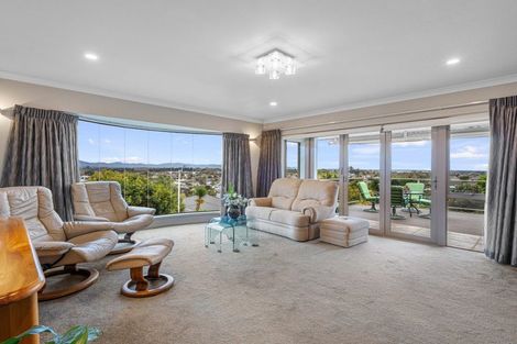 Photo of property in 42 Siemonek Rise, Bethlehem, Tauranga, 3110