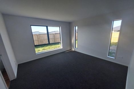 Photo of property in 70 Lenborough Drive, Rolleston, 7614