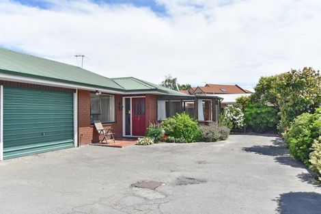 Photo of property in 4/81 Picton Avenue, Riccarton, Christchurch, 8011
