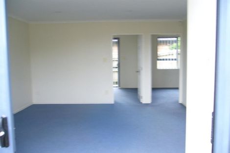 Photo of property in 31 Mt Lebanon Crescent, The Gardens, Auckland, 2105
