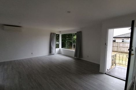 Photo of property in 2/7 Ririno Place, Manurewa, Auckland, 2102
