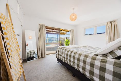 Photo of property in 8 Corbett Place, Onekawa, Napier, 4110