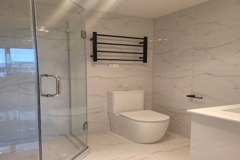 Photo of property in 6/13 Grove Lane, Pakuranga, Auckland, 2010
