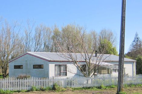 Photo of property in 17 Spring Street, Foxton, 4814